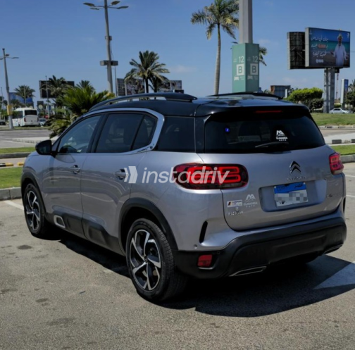 Citroën C5 Aircross 2021 Dark Gray Automatic Used for Sale in Kafr el-Dawwar - 3
