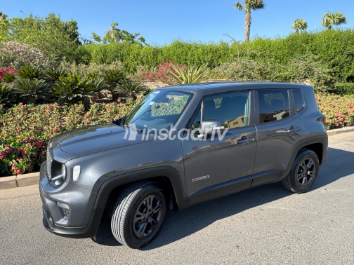 Jeep Renegade 2022 Dark Gray Automatic Used for Sale in Giza - 6