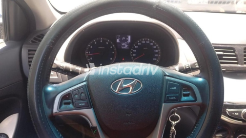 Hyundai Accent RB 2021 White Automatic Used for Sale in Greater Cairo ( Cairo + Giza) - 3