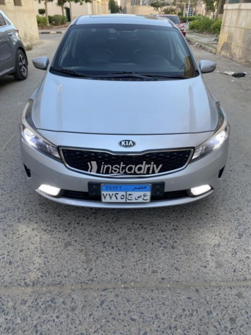 Kia Cerato 2016 Silver Automatic Used for Sale in El Mahalla - 1