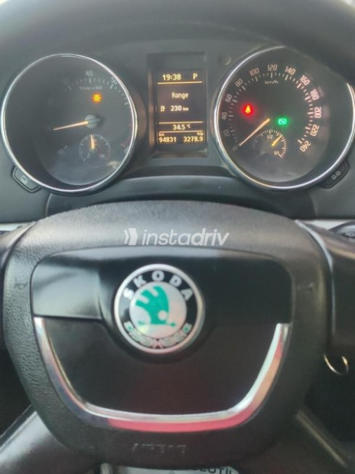 Skoda Yeti 2011 Silver Automatic Used for Sale in Sohag - 5