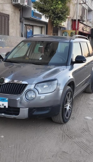 Skoda Yeti 2011 Silver Automatic Used for Sale in Sohag