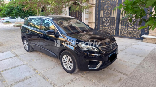 Peugeot 5008 2020 Black Automatic Used for Sale in Nasr city - 1