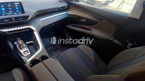 Peugeot 5008 2020 Black Automatic Used for Sale in Nasr city - 10