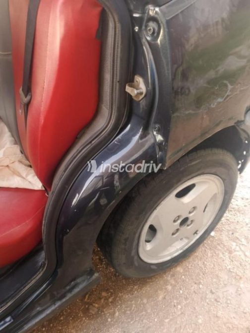Fiat Tipo 1991 Black Manual Used for Sale in Ismailia - 3