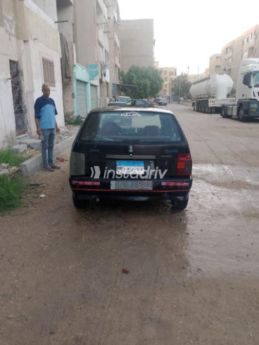 Fiat Tipo 1991 Black Manual Used for Sale in Ismailia - 5