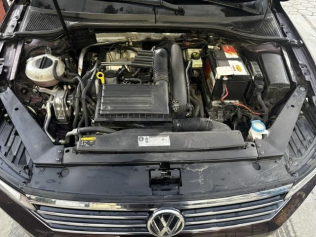 Volkswagen Passat 2017 Dark Red Automatic Used for Sale in 6 October
