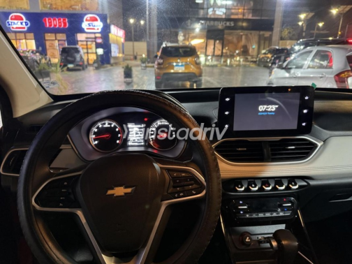 Chevrolet Captiva 2021 White Automatic Used for Sale in Greater Cairo ( Cairo + Giza) - 6
