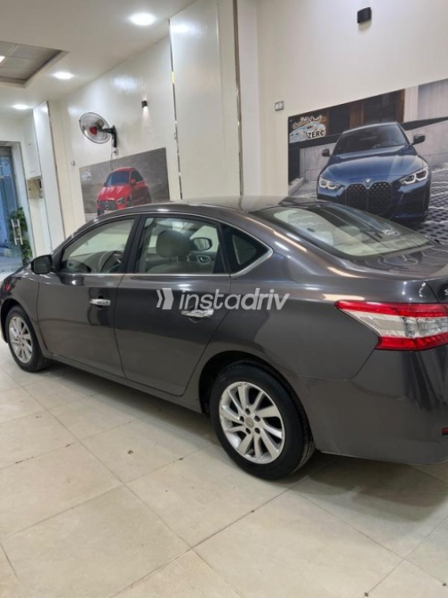 Nissan Sentra 2024 Gray Automatic Used for Sale in El Haram - 3