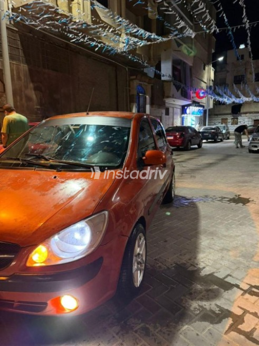 Hyundai Getz 2010 Orange Automatic Used for Sale in Alexandria - 7