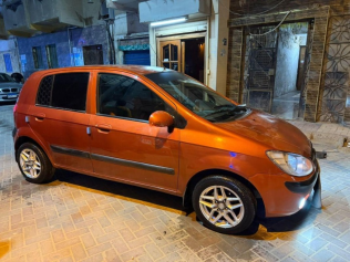 Hyundai Getz 2010 Orange Automatic Used for Sale in Alexandria
