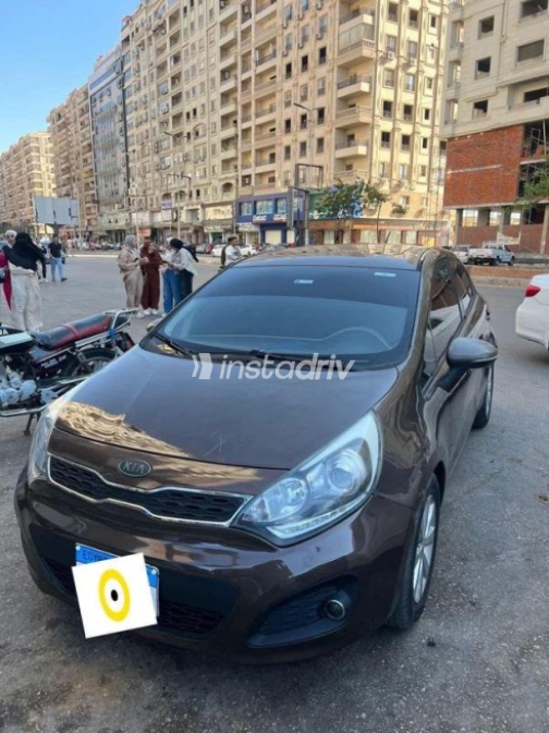 كيا ريو 2013 موكا أوتوماتيك مستعملة للبيع في كفر الشيخ - 2