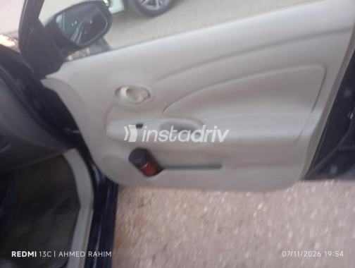 Nissan Sunny 2016 Black Automatic Used for Sale in Mokattam - 7