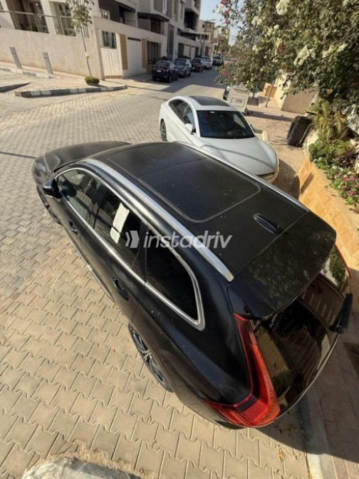 Volvo XC60 2019 Black Automatic Used for Sale in Sheikh Zayed City - 9