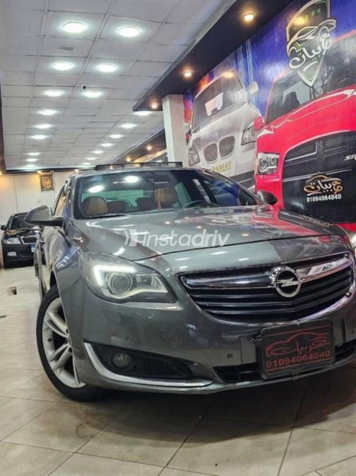 Opel Insignia 2017 Silver Automatic Used for Sale in El Mahalla - 2