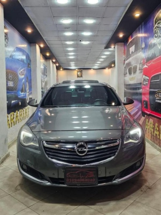 Opel Insignia 2017 Silver Automatic Used for Sale in El Mahalla