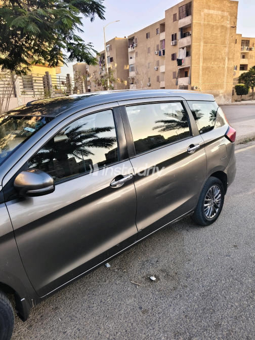Suzuki Ertiga 2021 Bronze Automatic Used for Sale in Giza - 3