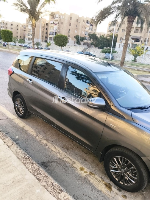 Suzuki Ertiga 2021 Bronze Automatic Used for Sale in Giza - 9