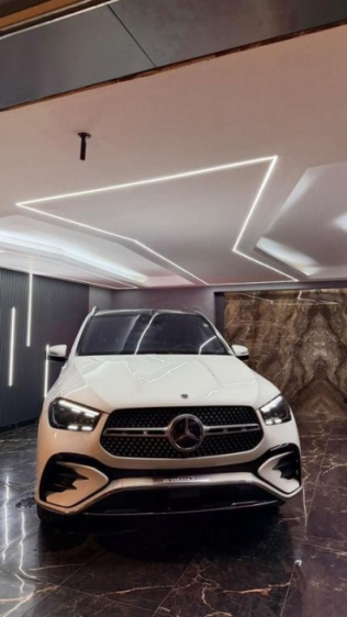 Mercedes GLE 450 2024 White Automatic Used for Sale in Heliopolis
