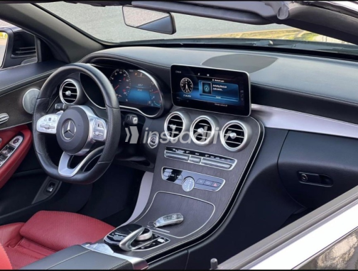 Mercedes C 300 2020 Black Automatic Used for Sale in Sheikh Zayed City - 6