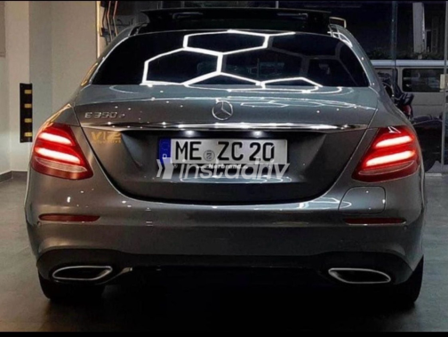 Mercedes E 350 2018 Gray Automatic Used for Sale in Nasr city - 3
