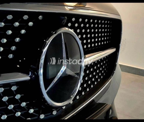 Mercedes E 350 2018 Gray Automatic Used for Sale in Nasr city - 6