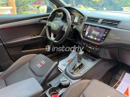 سيات ابيزا 2021 أزرق غامق أوتوماتيك مستعملة للبيع في الإسماعيلية - 9