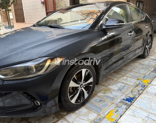 Hyundai Elantra AD 2017 Black Automatic Used for Sale in Nasr city - 4