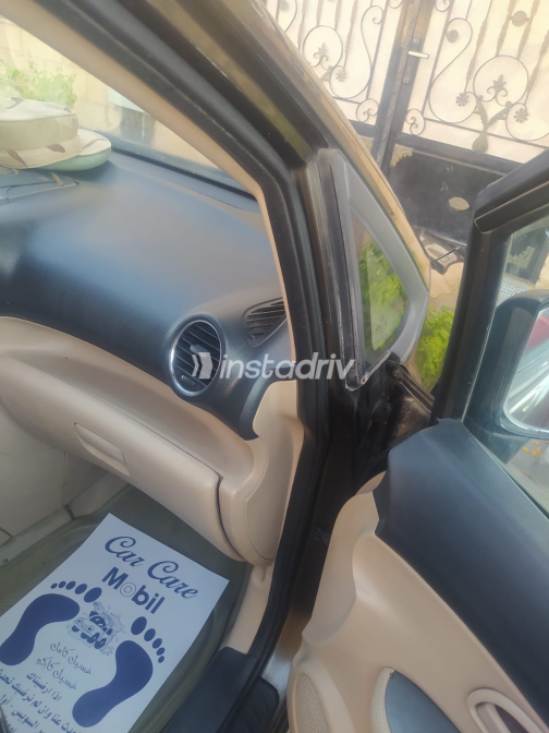 Kia Carens 2013 Dark Gray Automatic Used for Sale in Qalyubia - 6
