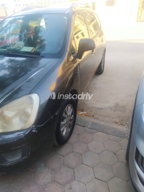 Kia Carens 2013 Dark Gray Automatic Used for Sale in Qalyubia - 7