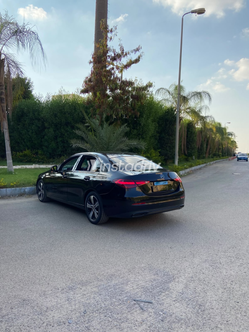 Mercedes C 180 2022 Black Automatic Used for Sale in Cairo - 6