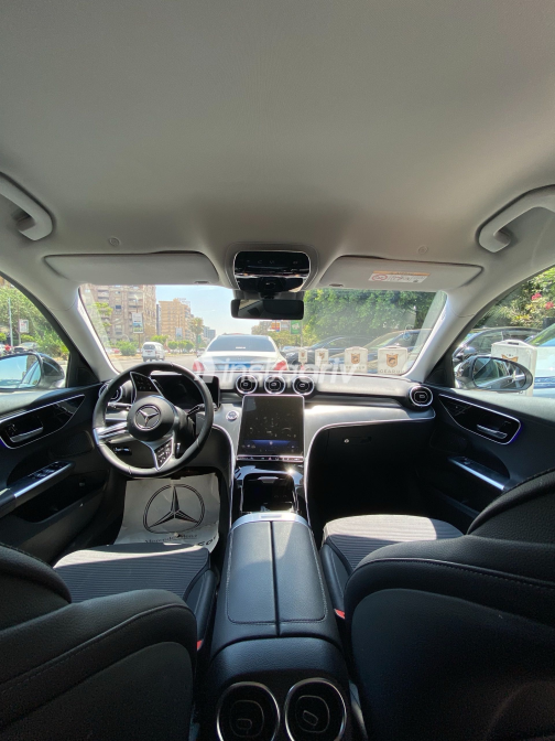 Mercedes C 200 2025 Black Automatic Used for Sale in Heliopolis - 5