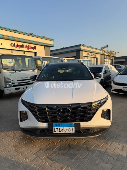 Hyundai Tucson 2024 White Automatic Used for Sale in Nasr city - 6