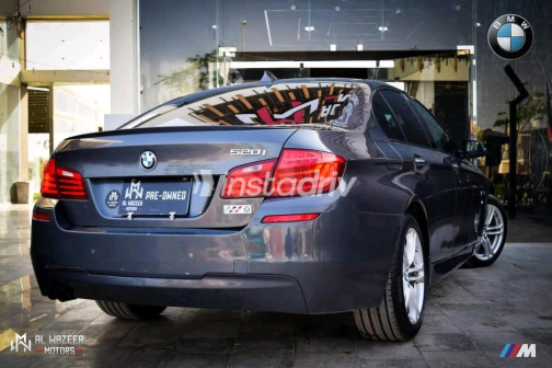 BMW 520 2017 Dark Gray Automatic Used for Sale in Giza - 6