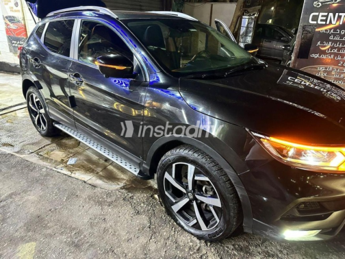 Nissan Qashqai 2019 White Automatic Used for Sale in Greater Cairo ( Cairo + Giza) - 3