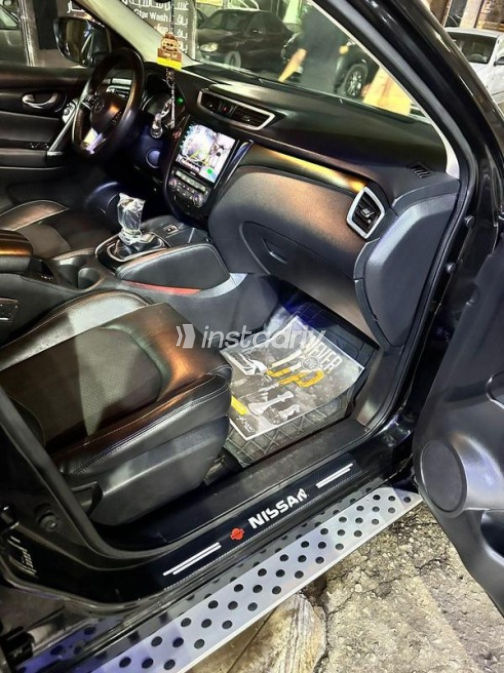Nissan Qashqai 2019 White Automatic Used for Sale in Greater Cairo ( Cairo + Giza) - 4