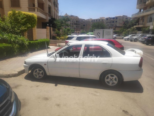 Mitsubishi Lancer Crystala 1998 White Automatic Used for Sale in Cairo - 1