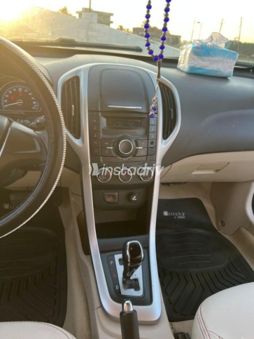 Chevrolet Optra 2023 White Automatic Used for Sale in Greater Cairo ( Cairo + Giza) - 2