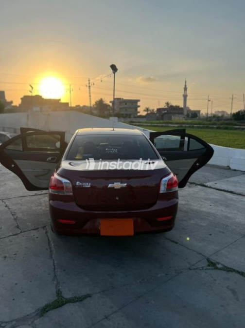 Chevrolet Optra 2023 White Automatic Used for Sale in Greater Cairo ( Cairo + Giza) - 4