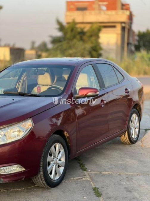 Chevrolet Optra 2023 White Automatic Used for Sale in Greater Cairo ( Cairo + Giza) - 10