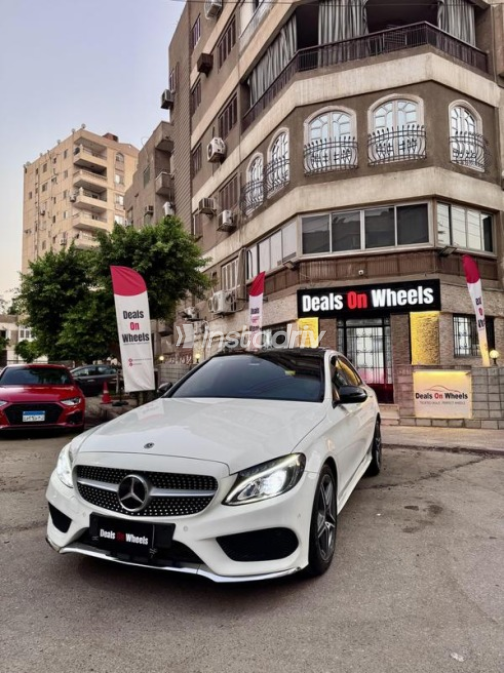 مرسيدس C 180 2018 أبيض أوتوماتيك مستعملة للبيع في مصر الجديدة - 3
