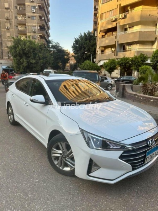 Hyundai Elantra 2020 White Automatic Used for Sale in Mohandessin - 8