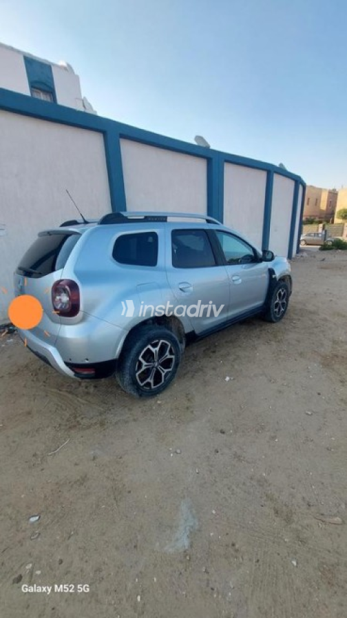 Renault Duster 2021 Silver Automatic Used for Sale in 6 October - 3