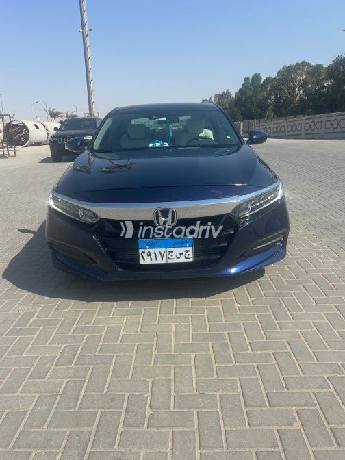 هوندا أكورد 2020 أبيض أوتوماتيك مستعملة للبيع في مرسى مطروح - 6
