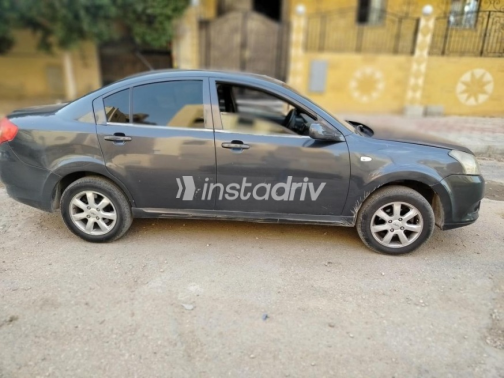 Chery Envy 2019 White Manual Used for Sale in Greater Cairo ( Cairo + Giza) - 2