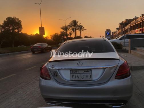 مرسيدس C 180 2020 فضي أوتوماتيك مستعملة للبيع في مدينة الشيخ زايد - 3