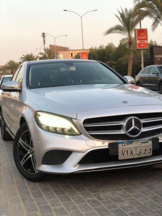 مرسيدس C 180 2020 فضي أوتوماتيك مستعملة للبيع في مدينة الشيخ زايد