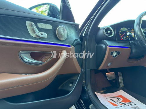 مرسيدس E 200 2021 أسود أوتوماتيك مستعملة للبيع في الإسماعيلية - 8