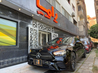 مرسيدس E 200 2021 أسود أوتوماتيك مستعملة للبيع في الإسماعيلية