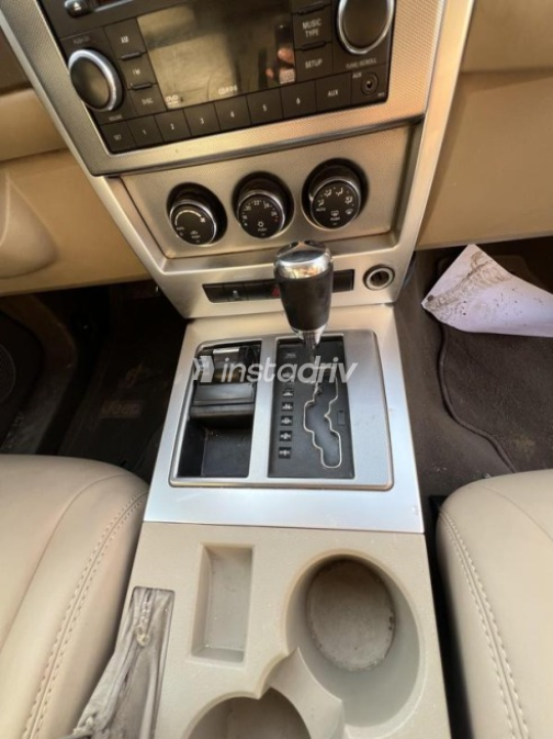 Jeep Cherokee 2010 Black Automatic Used for Sale in 6 October - 4